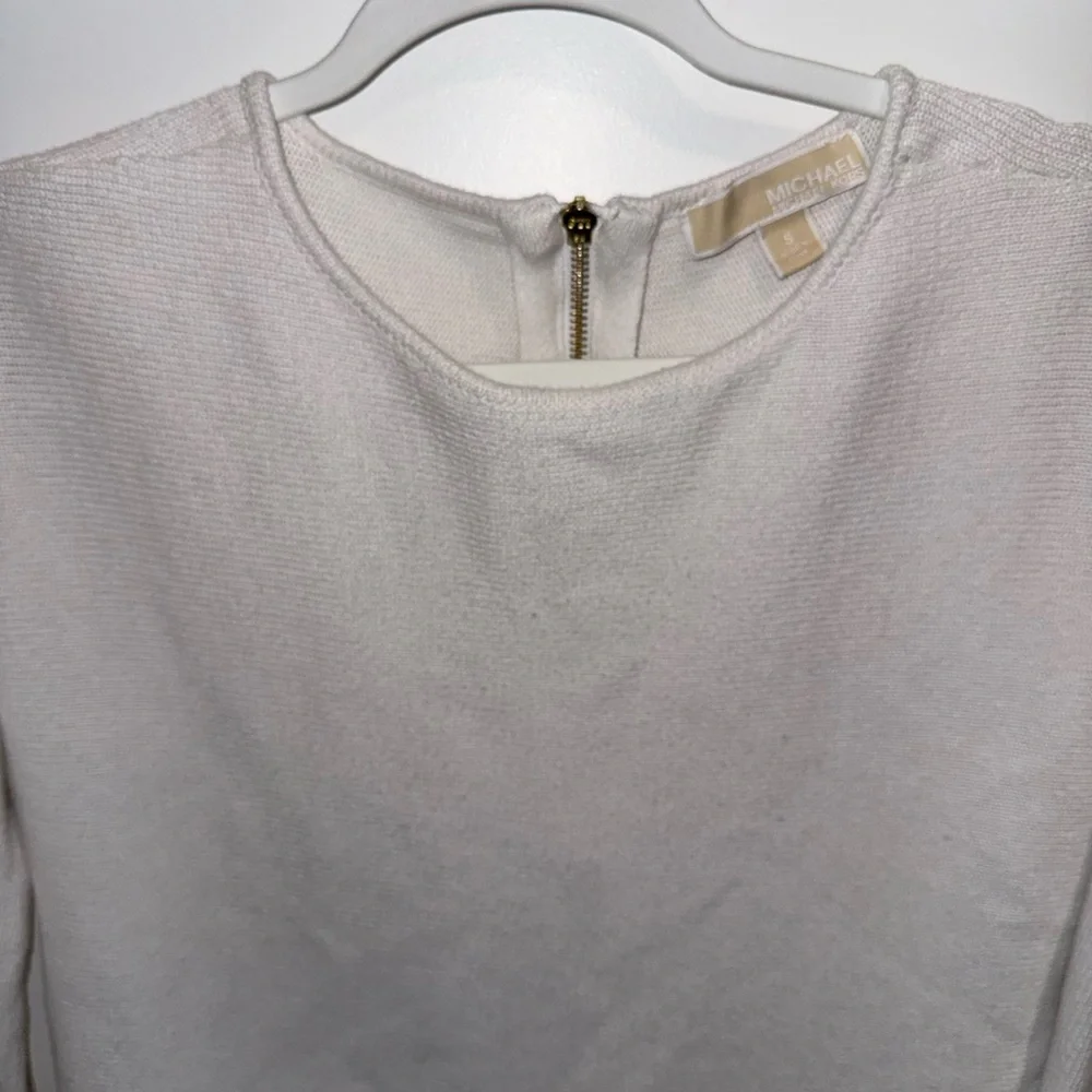 Micheal Kors Women White Crew neck sweater with zip up back top size Small